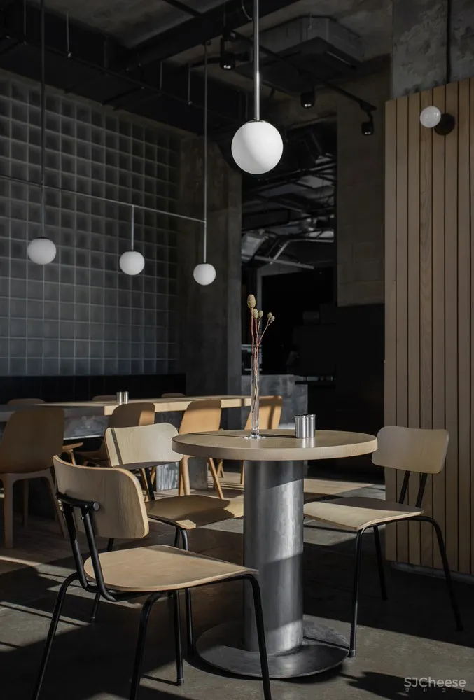 首发 | Palyichuk Olga设计,乌克兰Pomidoros披萨店