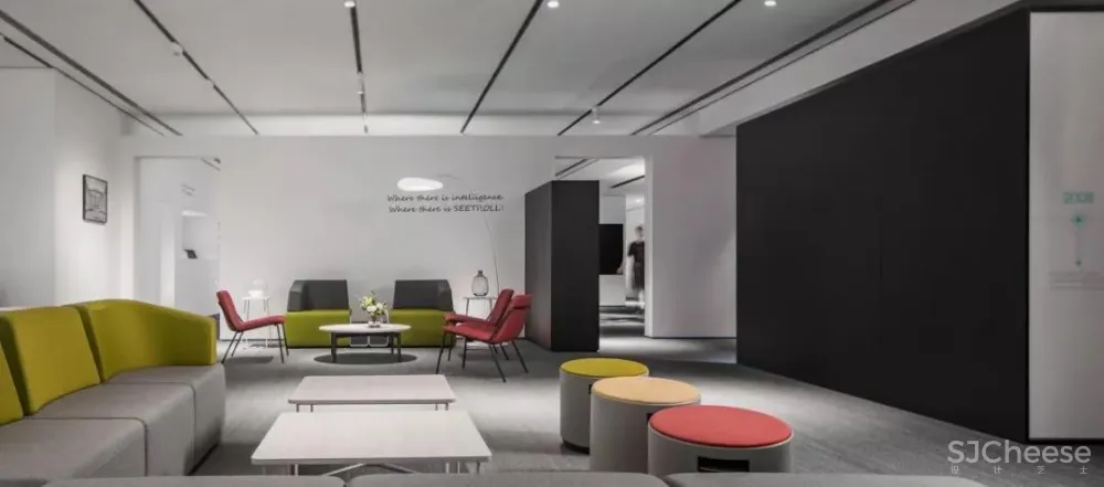 朗生 | SEETROLL · 世创智能开发与体验中心