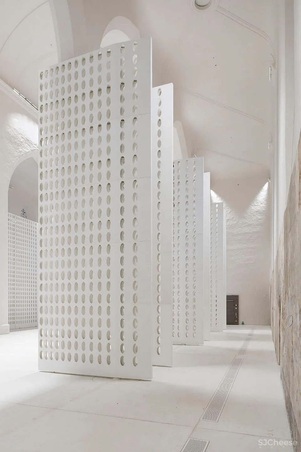 新作 | Deubzer König + Rimmel Architekten:德国 班贝格大学礼堂