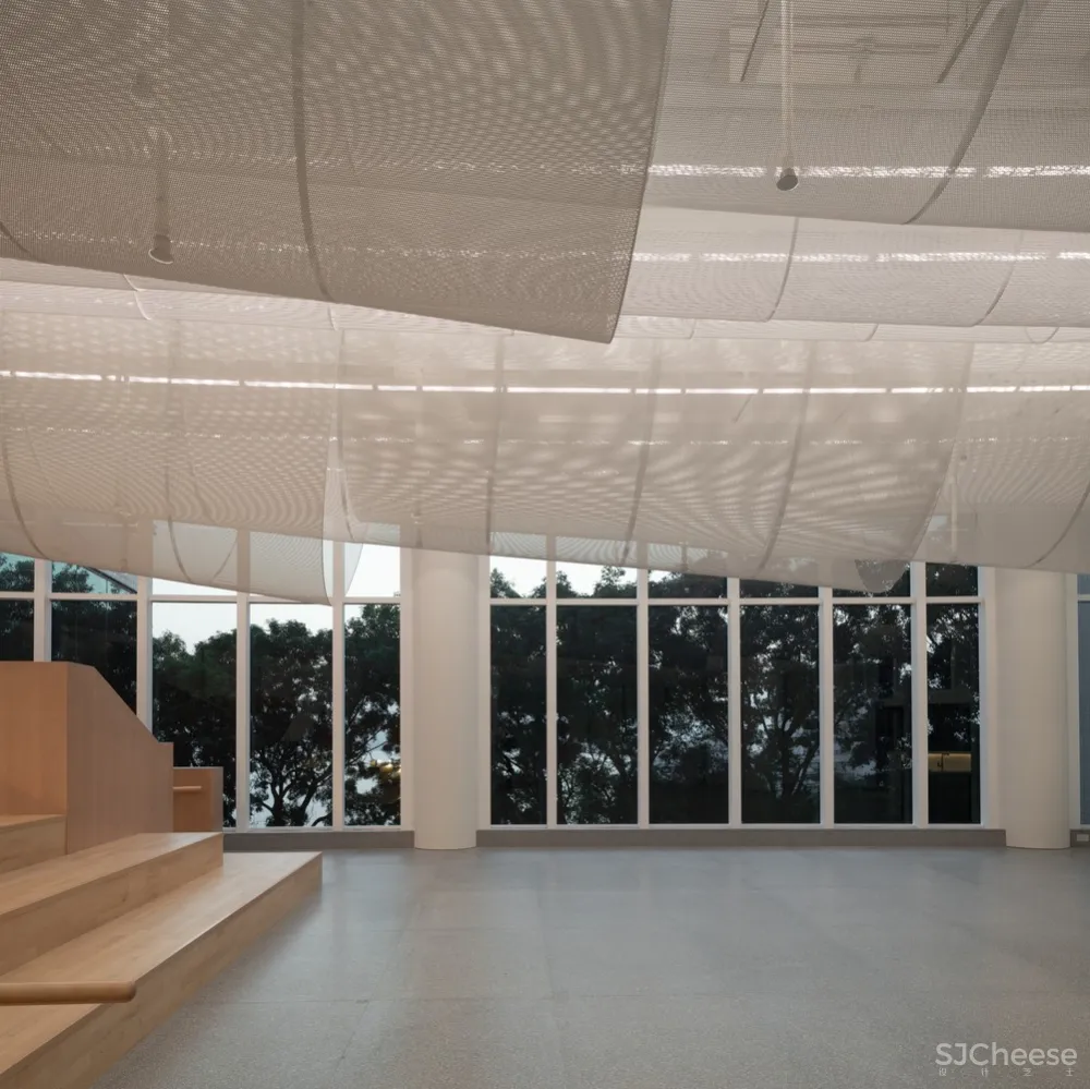 新作 | 香港大学李嘉诚医学院大堂 / Atelier Nuno Architects