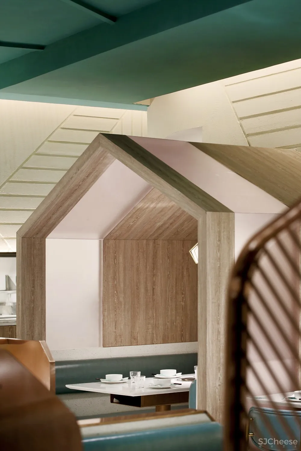 【艺鼎新作·椰客】清新·自然·时尚·轻奢,这个椰子鸡餐厅又潮又酷!