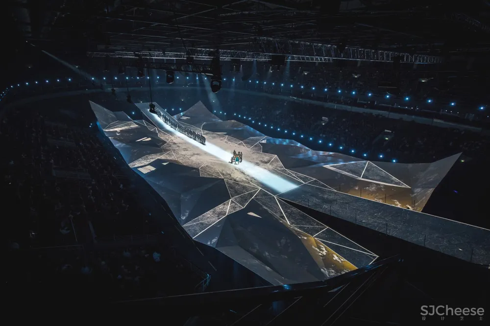 Both Sides舞台设计，拉脱维亚 / Didzis Jaunzems Architecture