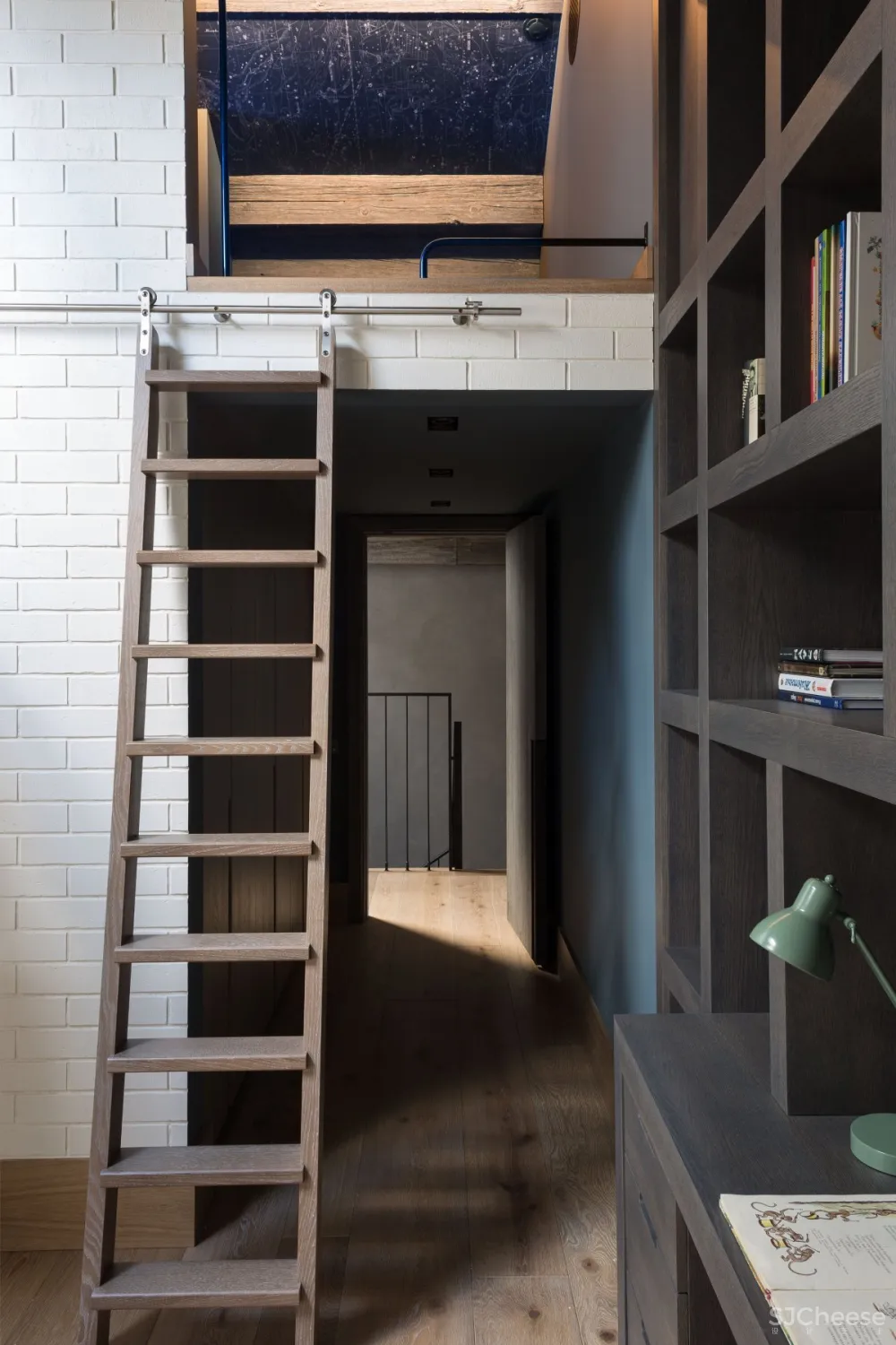 Krauze Architects | Chalet Residence , 工业美学和木屋元素