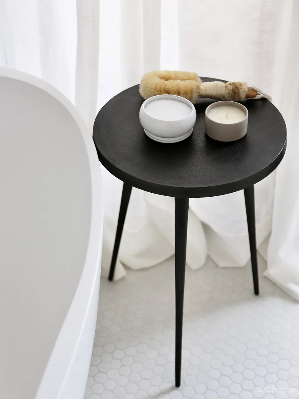 Euclid住宅，多伦多 / Ancerl Studio