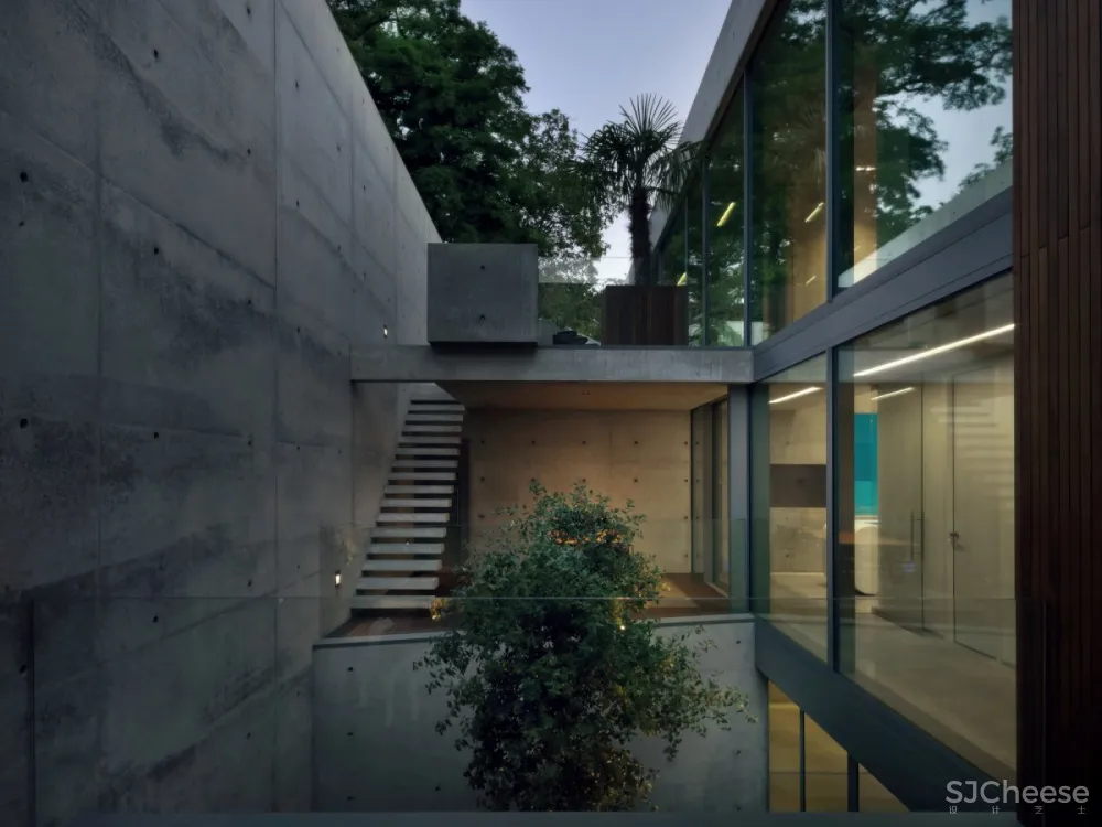 Dreessen Willemse | Villa 22 , 混泥土建筑与自然的美