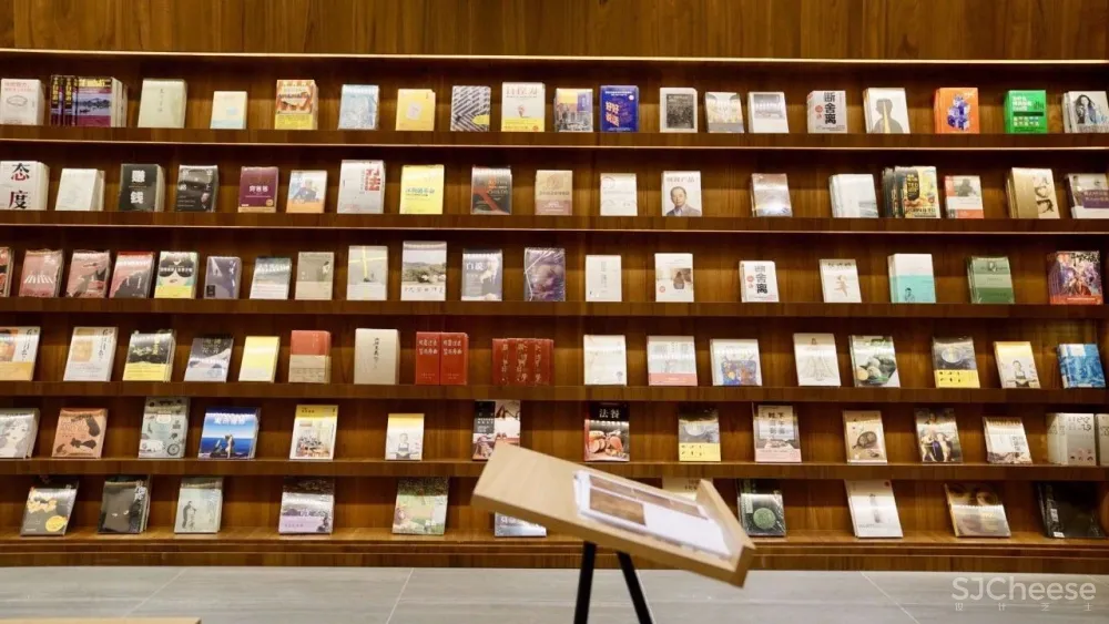 4000㎡中国最美书店设计丨让每一位读者都能在店内找到自己的安心之处