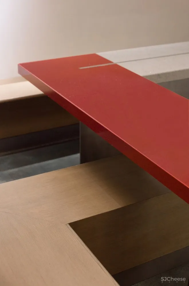 喜茶重庆龙湖U城天街店 / 超级平常空间设计