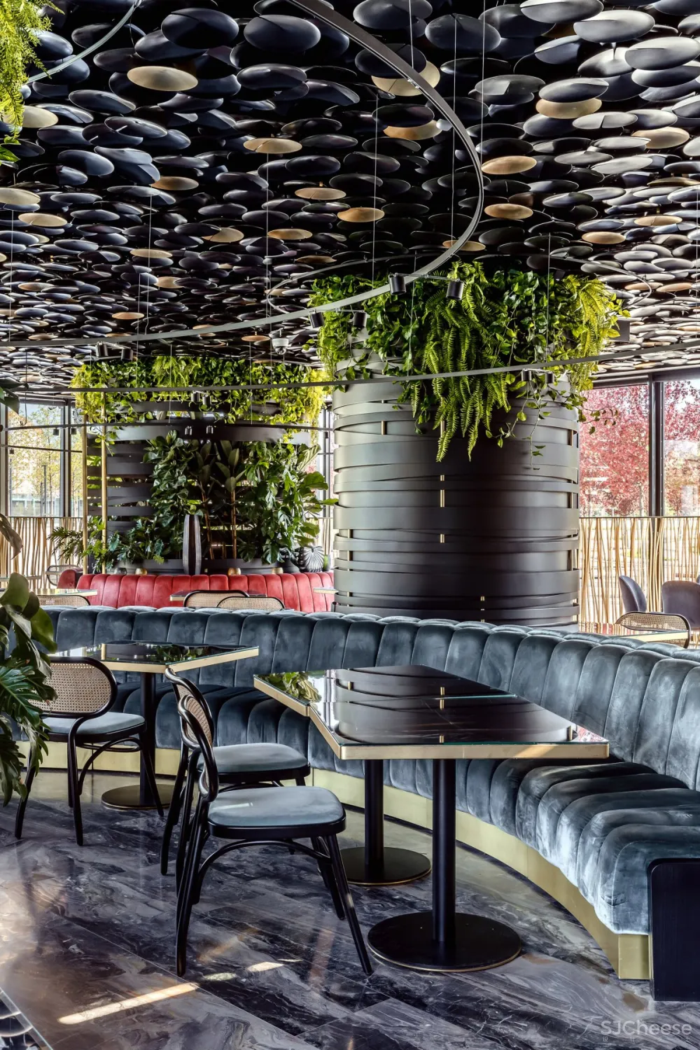 Maxim Rymar | Orangery Restaurant , 建筑与自然的情感交融