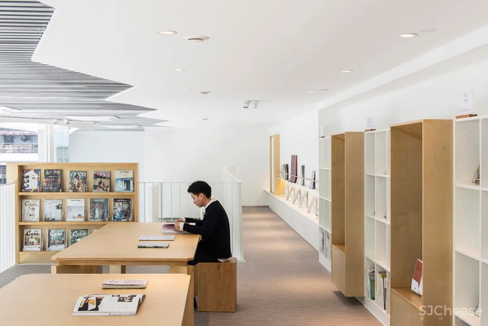 三里屯·春风习习读书会 X 朝阳城市书屋 未来以北工作室