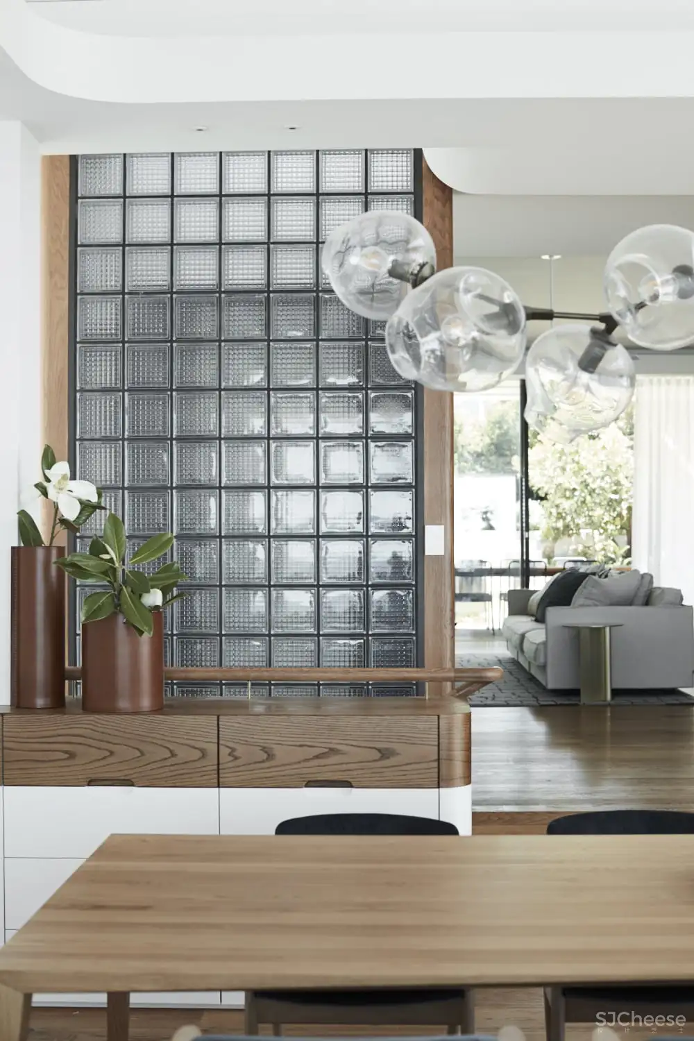 Luigi Rosselli & Alwill | Pacific View Point , 人文主义建筑的前提
