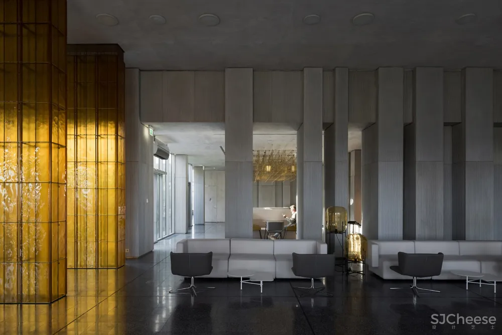 Nefa Architects | 俄罗斯 Platov机场贵宾航站楼