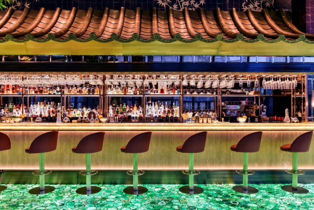 Adam Ellis Studio | The Ivy Asia , 伦敦现代艺术餐厅