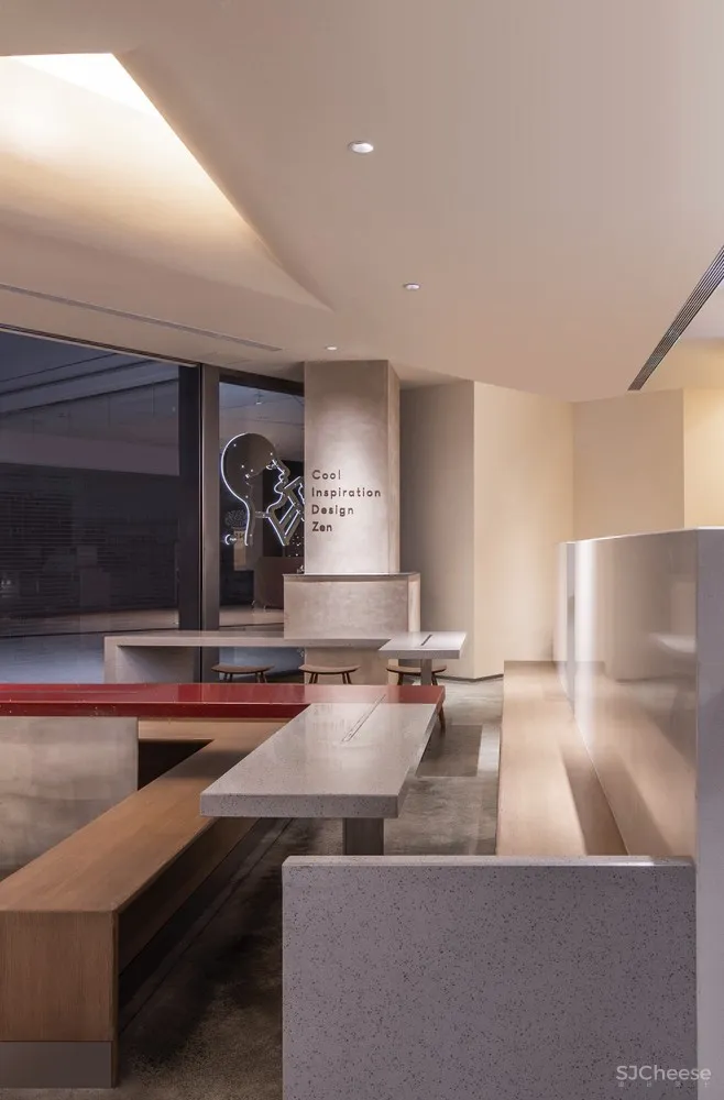 喜茶重庆龙湖U城天街店 / 超级平常空间设计