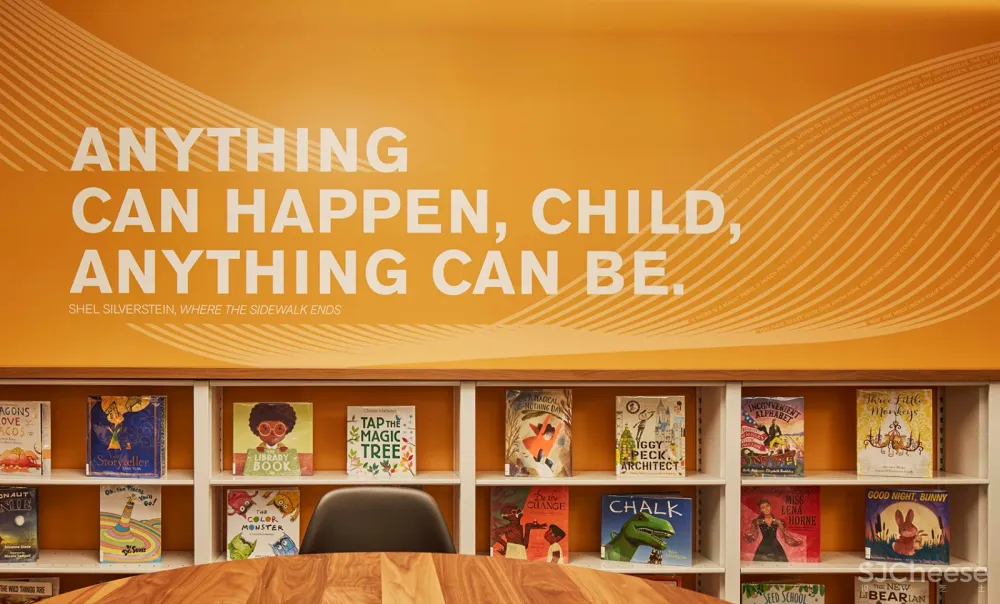 芝加哥公共图书馆West Loop分馆 / SOM