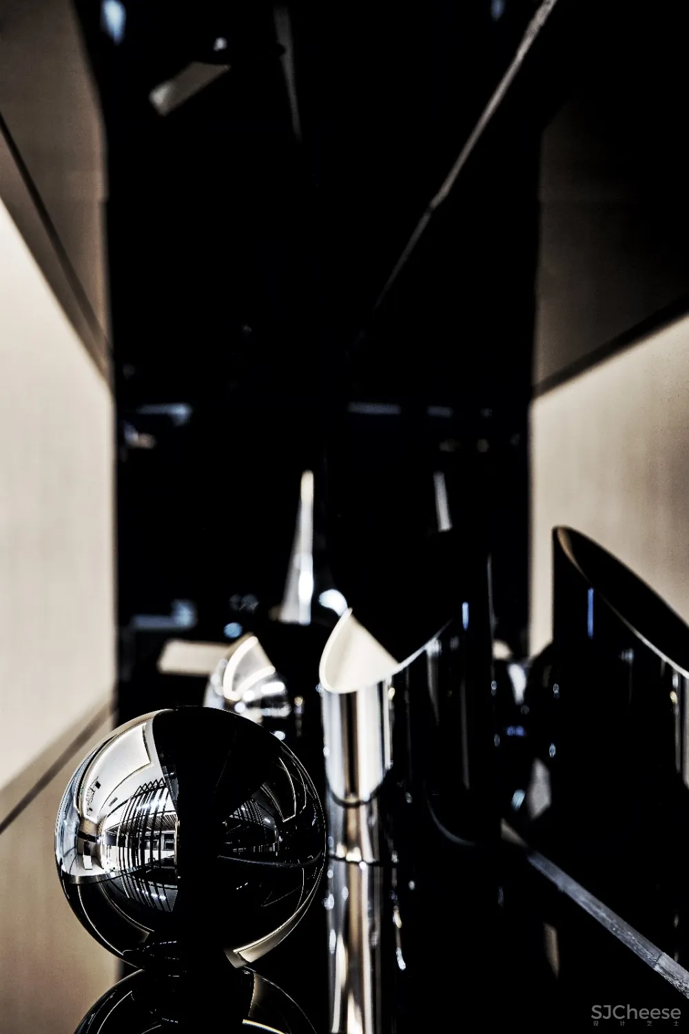 晨升SPATIAL DESIGN-黑白无色-----------引“木”