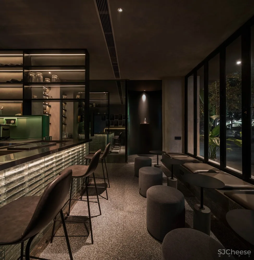 成都酒吧 The Tasting Room / 季意空间设计