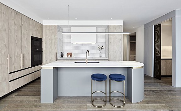 Bayley Ward | Caspian Melbourn , 现代极简展厅