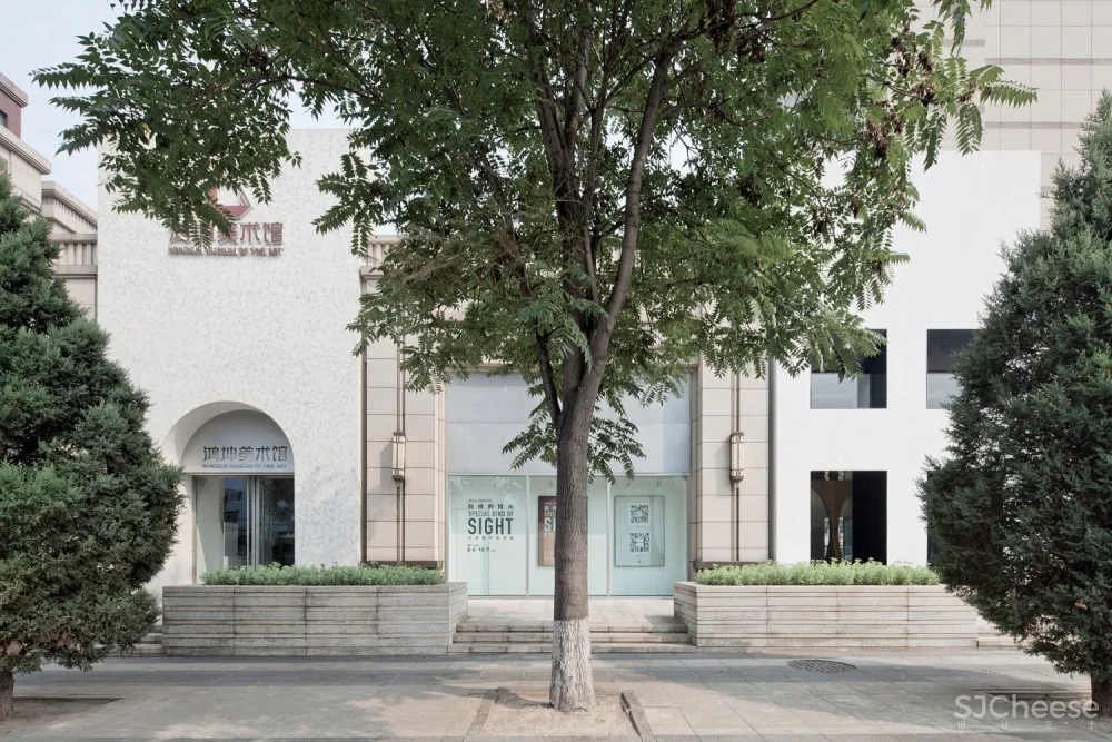 鸿坤艺术活动中心 / 槃达建筑