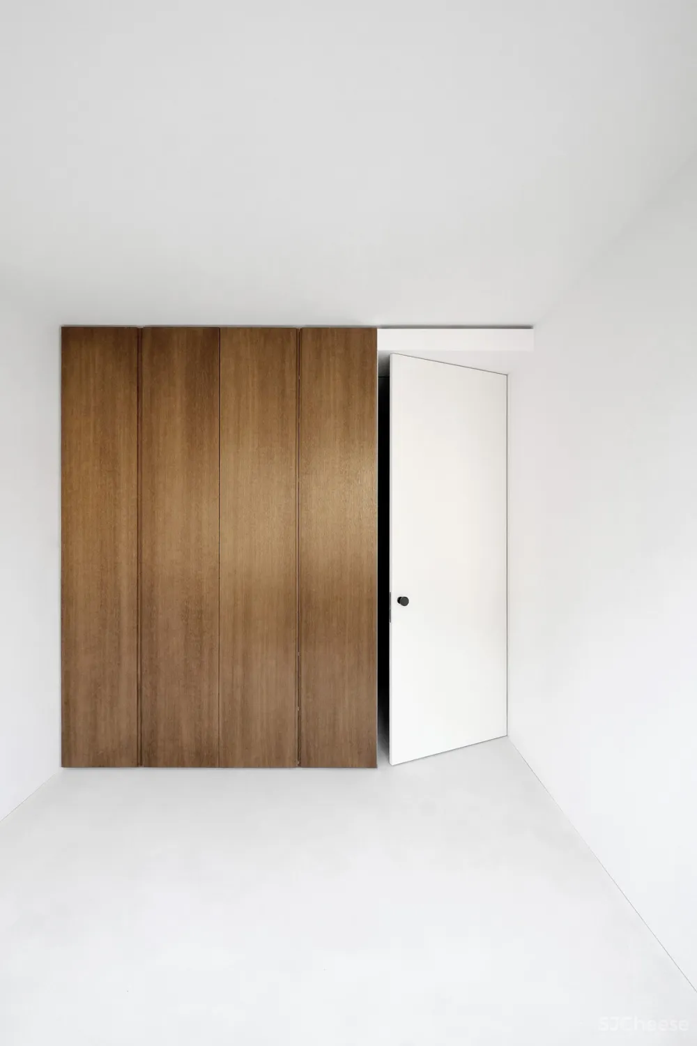 Nicolas Dorvalbory | Apartment P42 , 意大利极简主义住宅