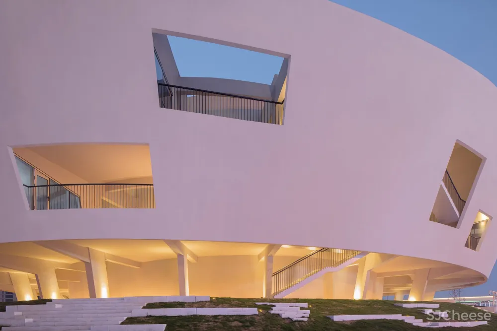 中国轻纺城时尚发布剧场 / WAU Design