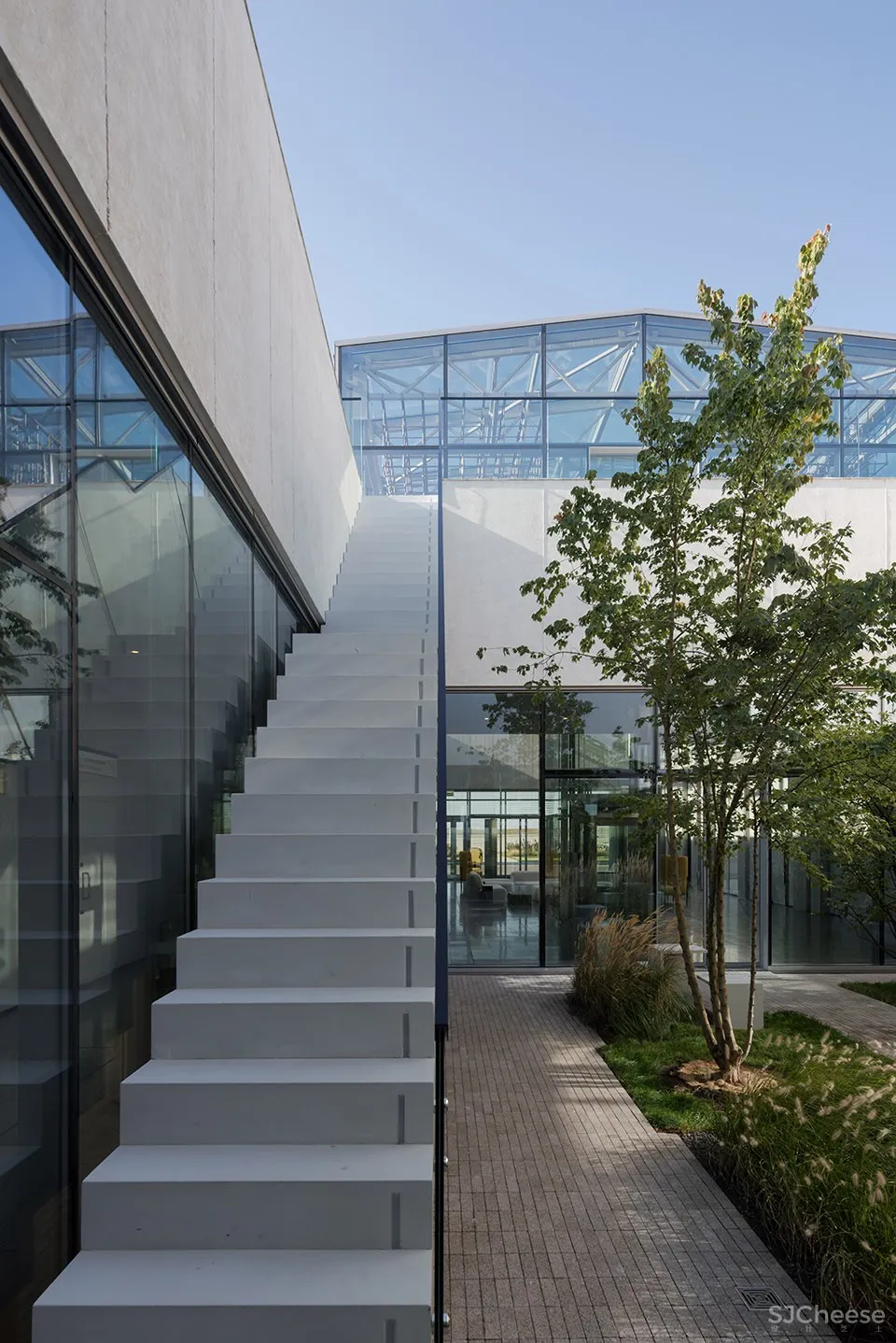 Nefa Architects | 俄罗斯 Platov机场贵宾航站楼