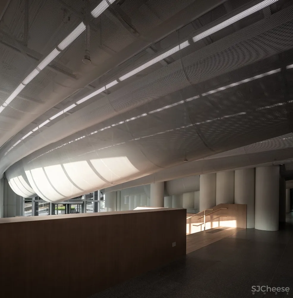 新作 | 香港大学李嘉诚医学院大堂 / Atelier Nuno Architects