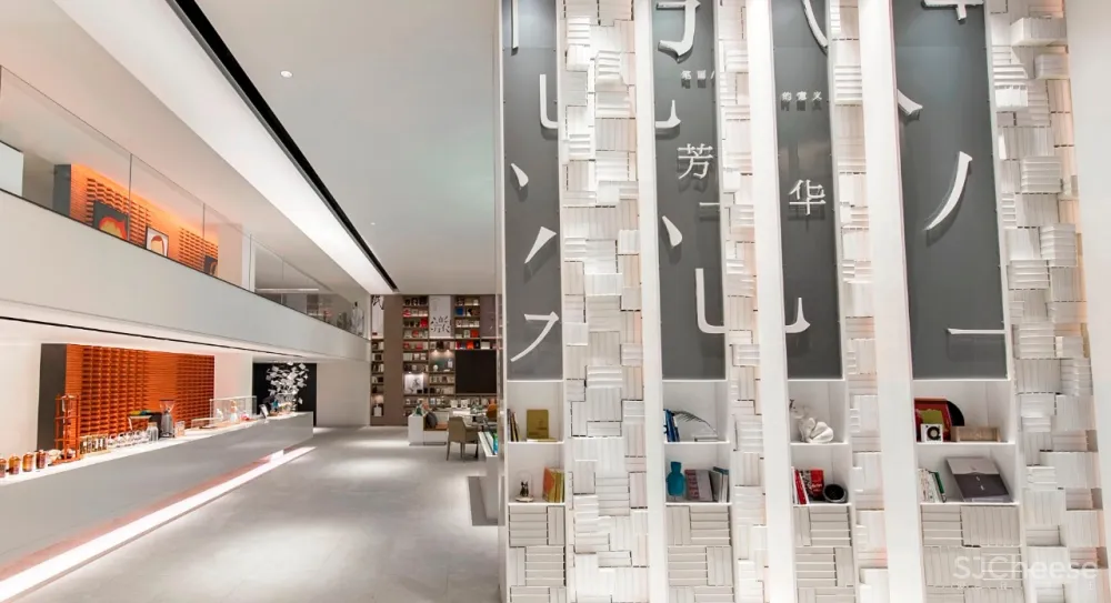 新作 | 极简 + 红砖，格调十足的艺术馆