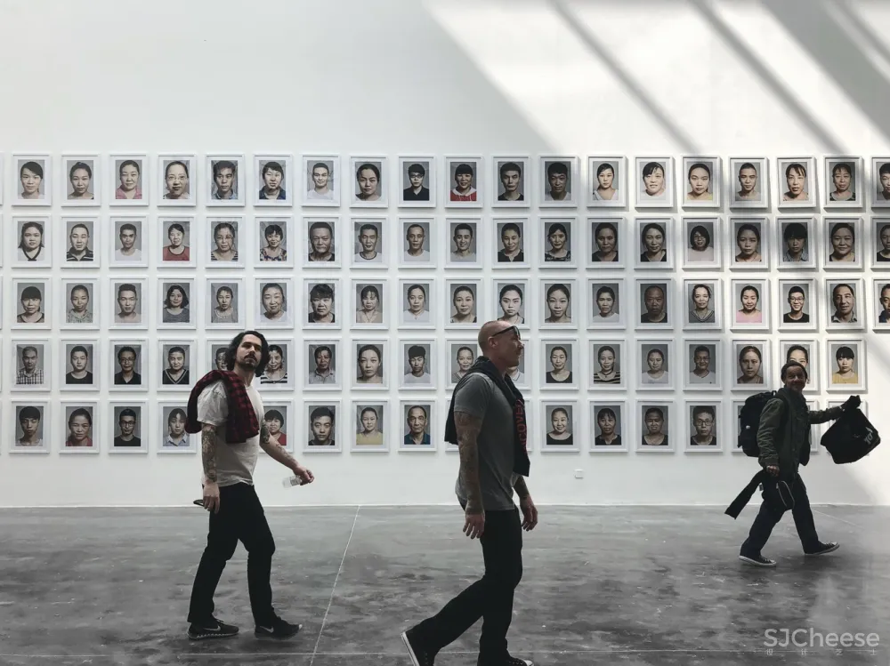 AZL Architects | 兼具运动时尚与艺术画廊智能工厂