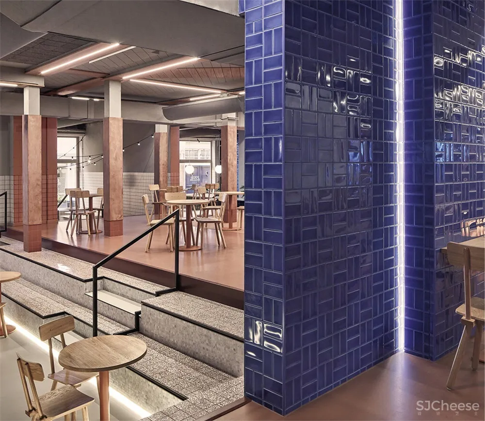Studio Modijefsky l 荷兰海牙Foodhallen美食广场