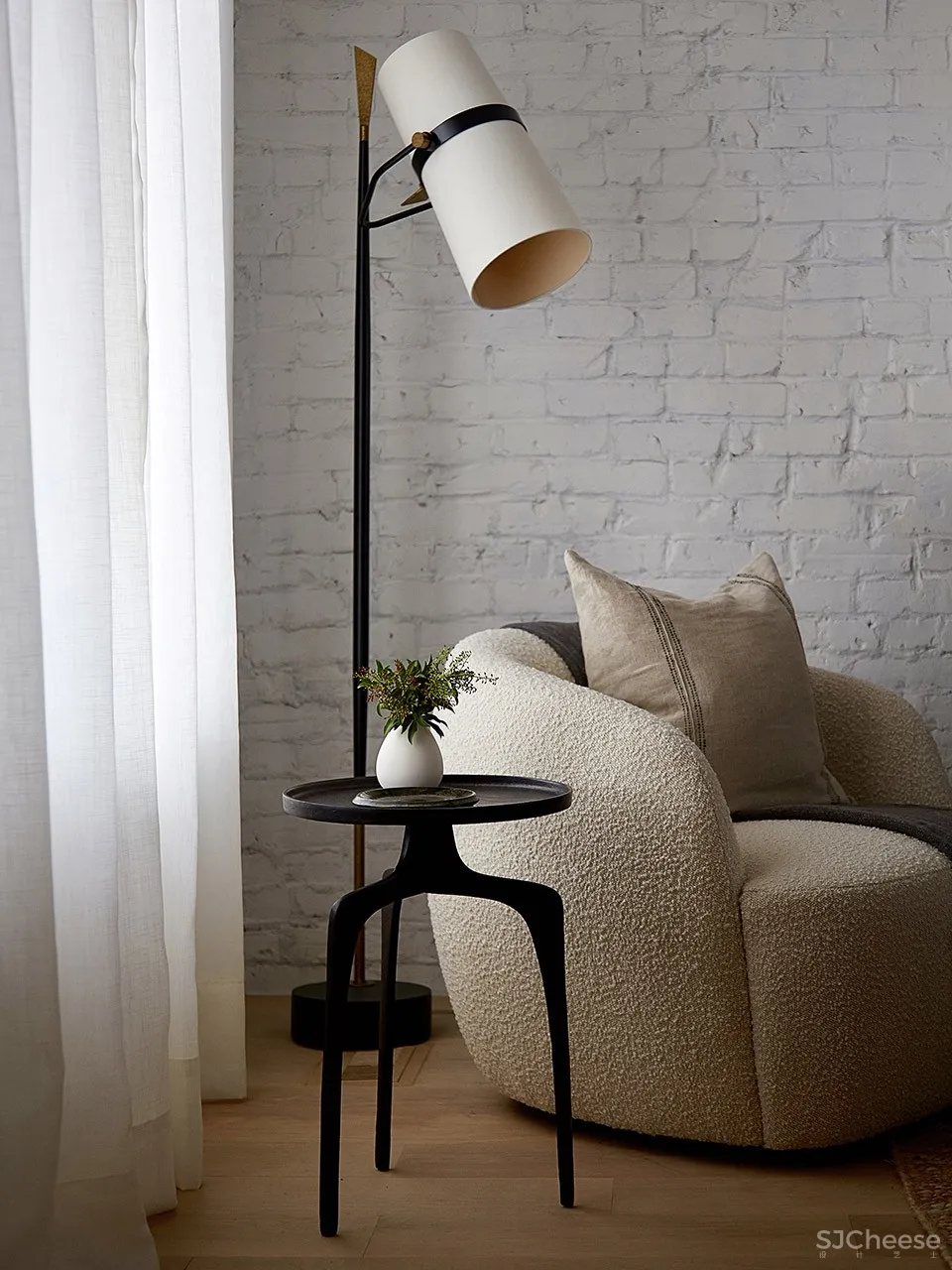 Euclid住宅，多伦多 / Ancerl Studio