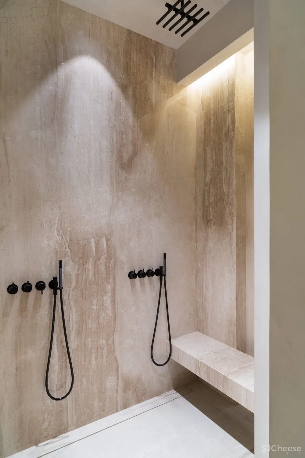 Krauze Architects | Mone Residence , 混凝土的魔幻世界