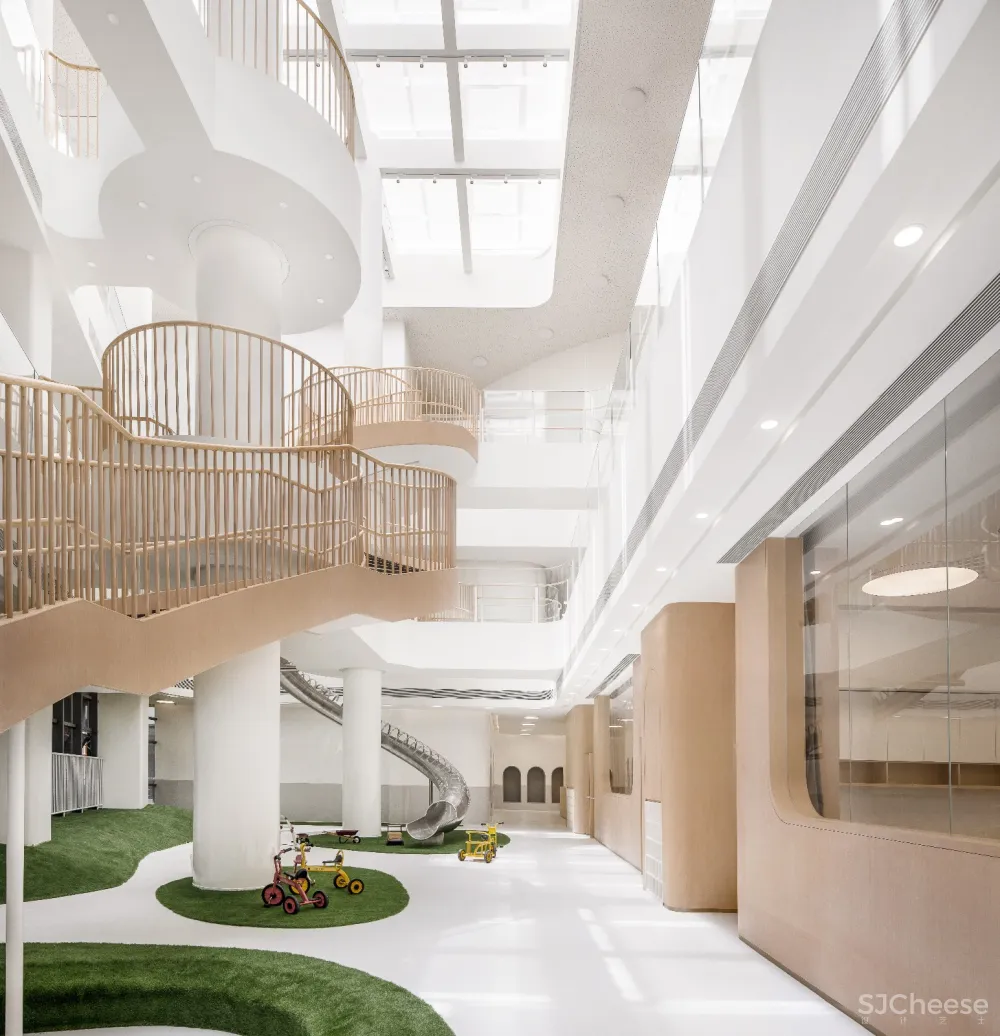 首发 | 树林漫步,心蒙 . 蒙特梭利幼儿园 / 立木设计研究室