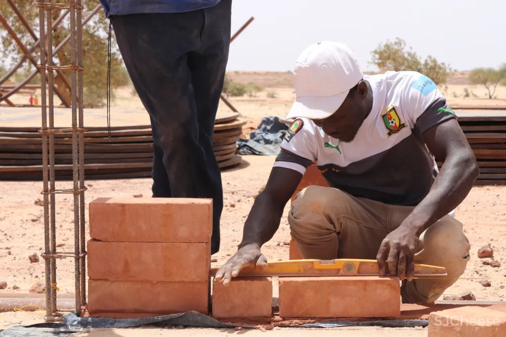 atelier masōmī + studio chahar | 宗教与世俗 HIKMA 图书馆