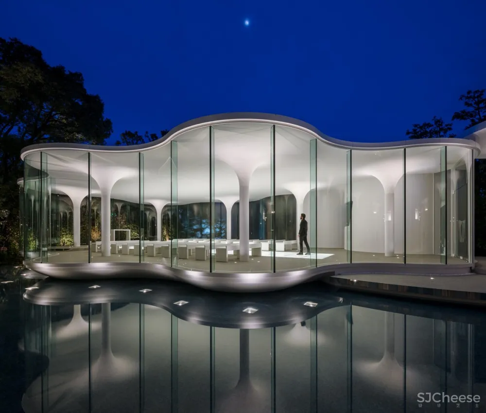 首发 | KTX archiLAB：置身于云端 Aile-Blanche 日本教堂