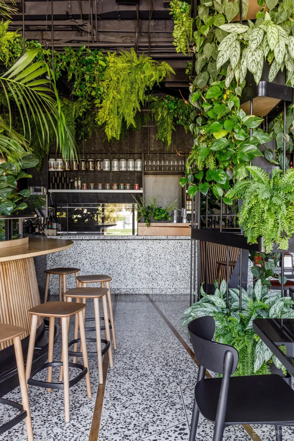 Maxim Rymar | Orangery Restaurant , 建筑与自然的情感交融