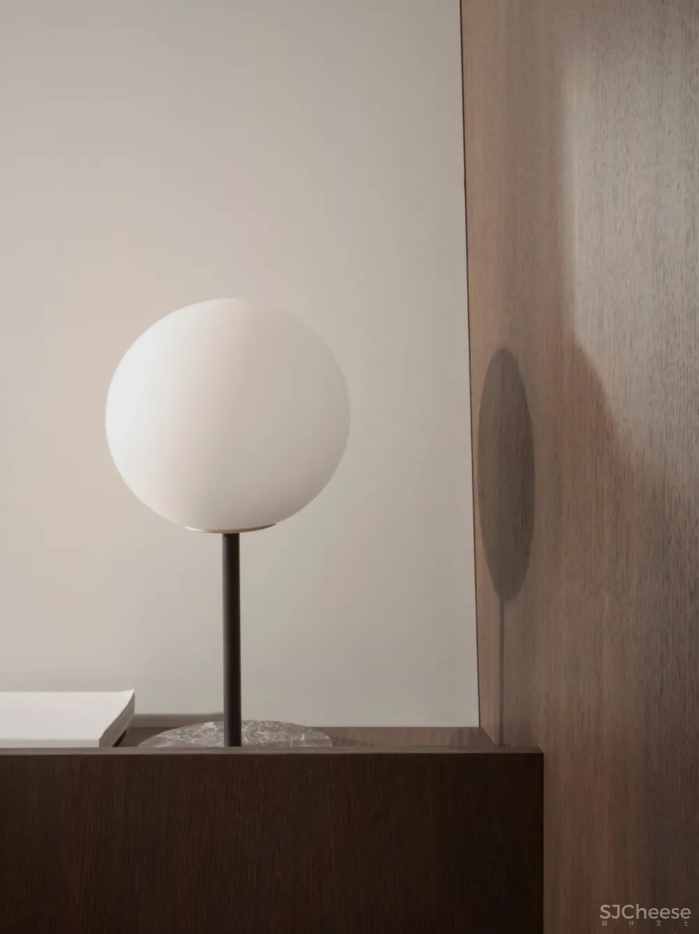 首发 | Norm Architects：富有质感的最小游艇内部空间