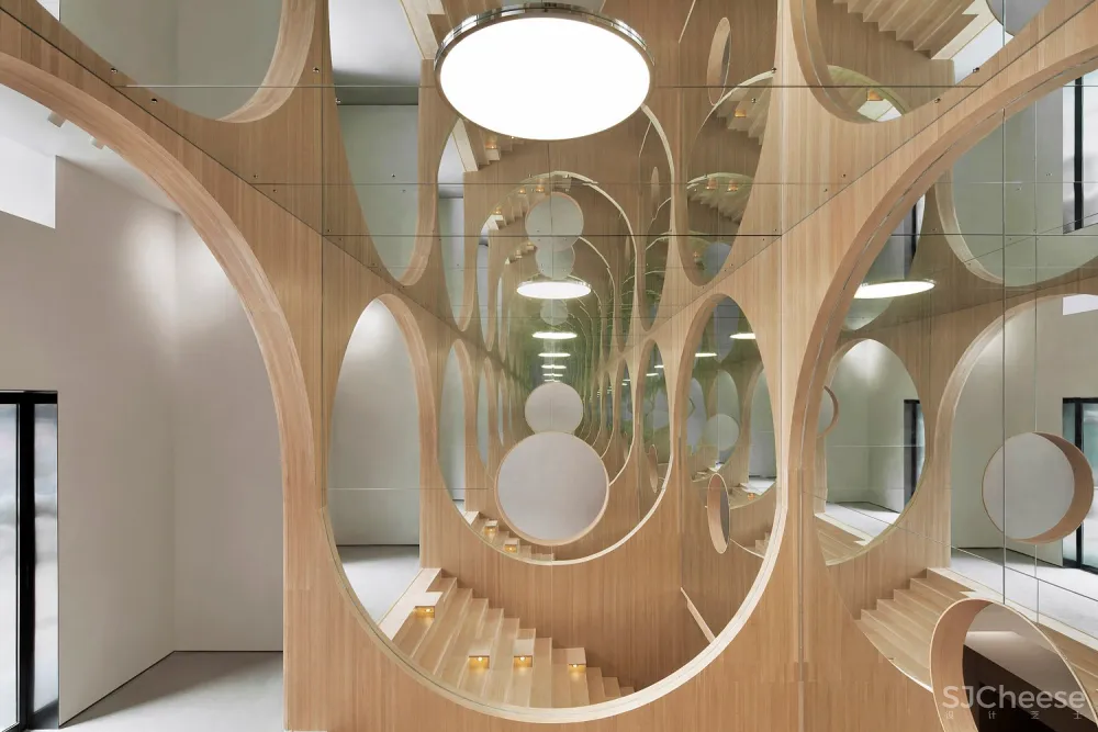 鸿坤艺术活动中心 / 槃达建筑