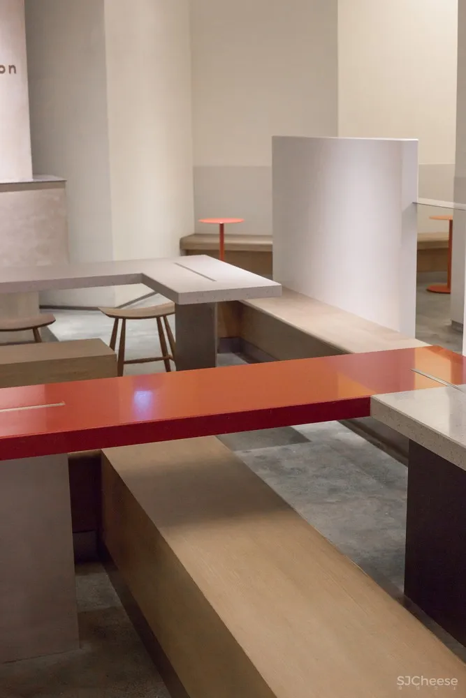 喜茶重庆龙湖U城天街店 / 超级平常空间设计