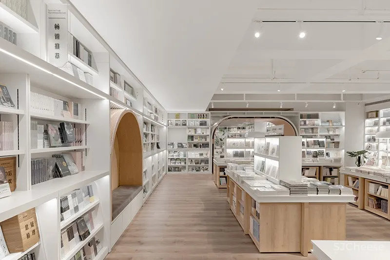Fly Page丨飞行的书本,展开书店与城市的对话