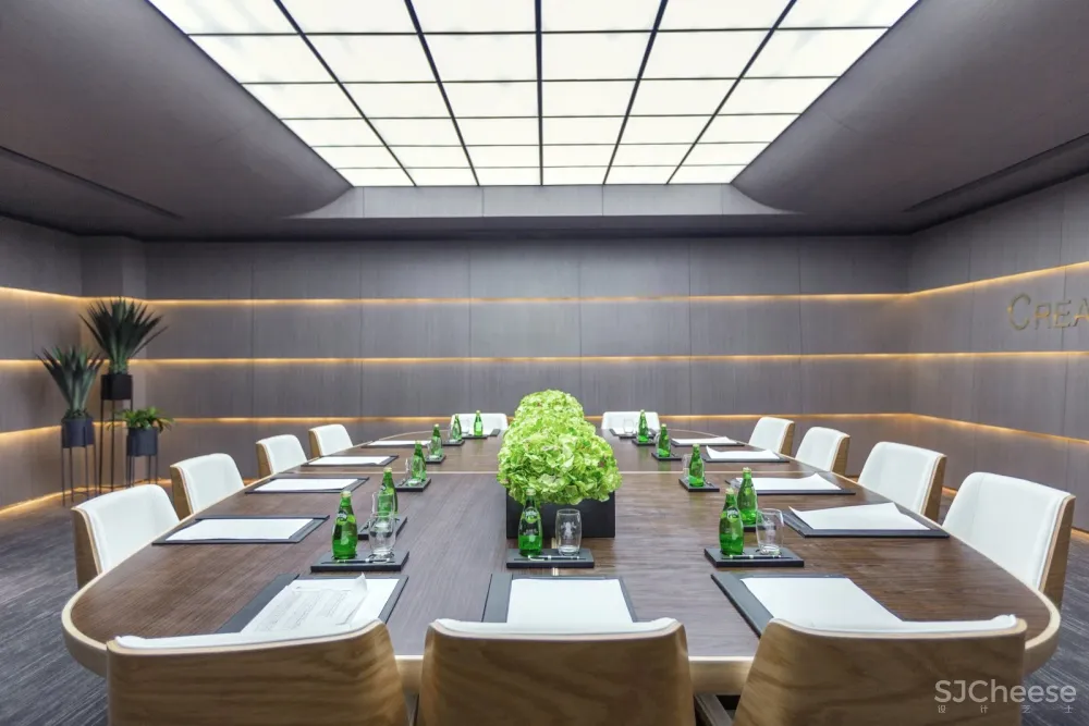 招商江湾国际中心丨办公展示区丨殊众设计