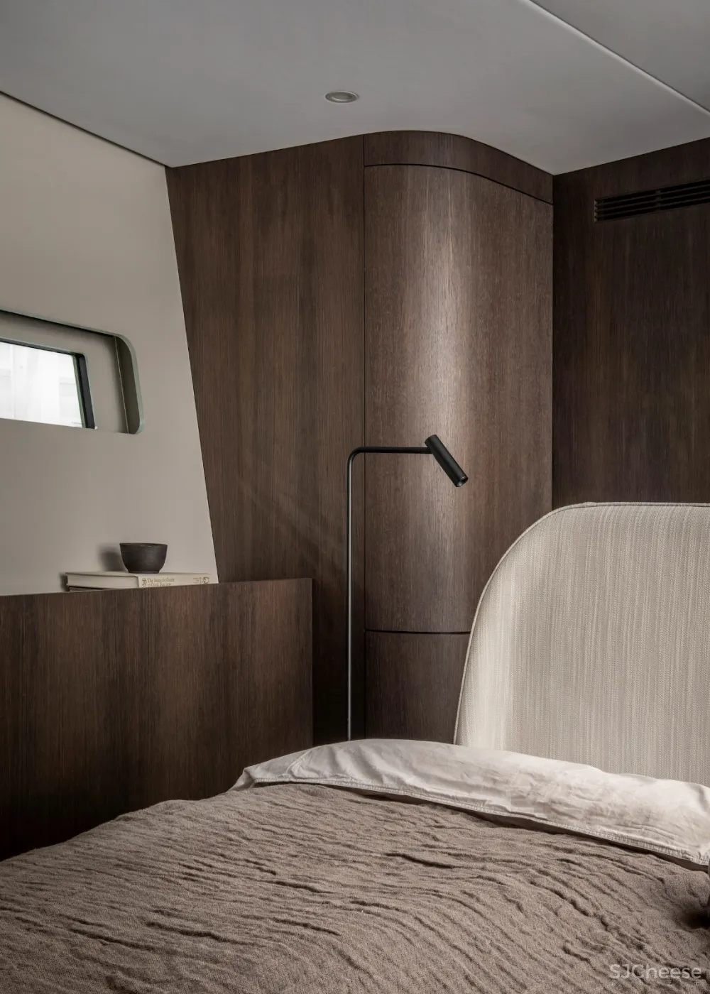 首发 | Norm Architects：富有质感的最小游艇内部空间