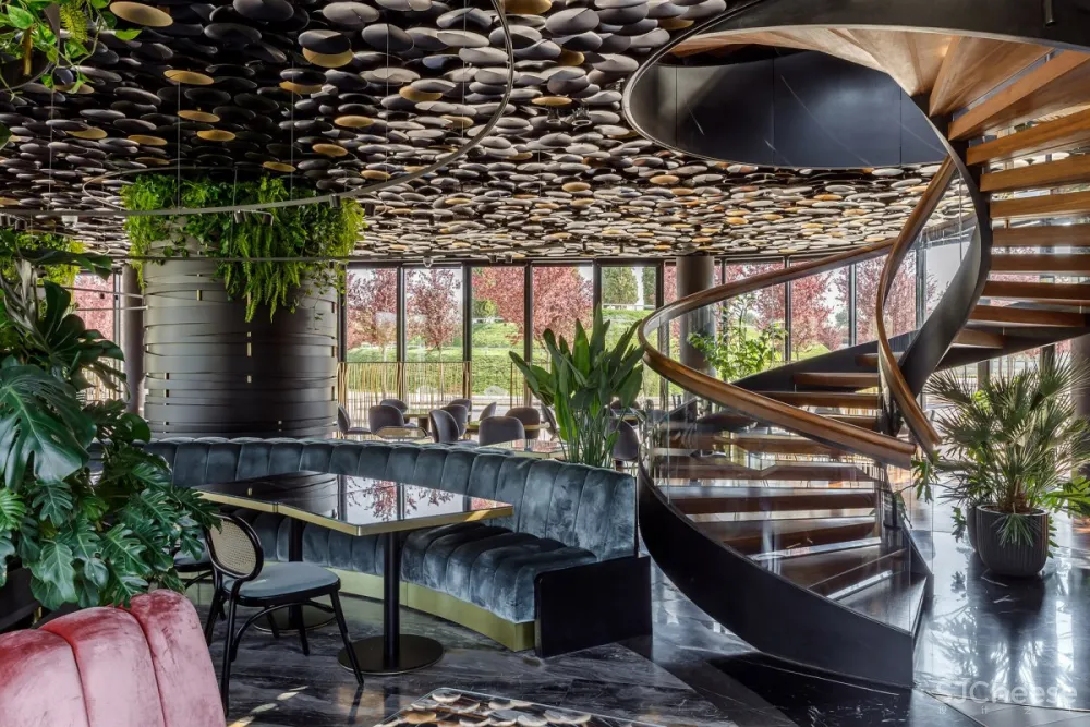 Maxim Rymar | Orangery Restaurant , 建筑与自然的情感交融