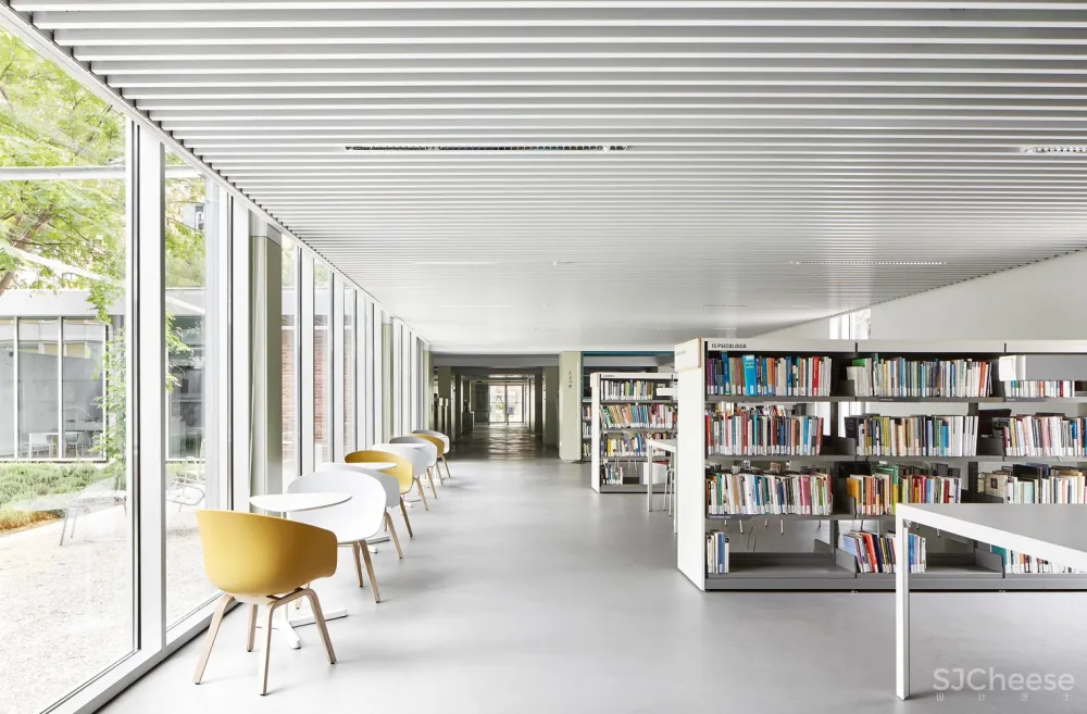 OliverasBoix architectes | 复原蒙博图书馆