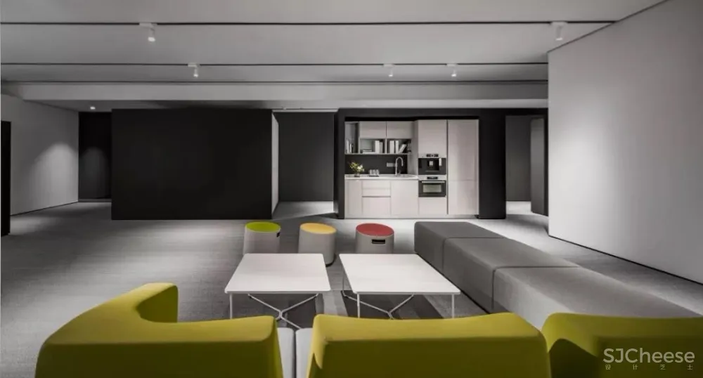 朗生 | SEETROLL · 世创智能开发与体验中心