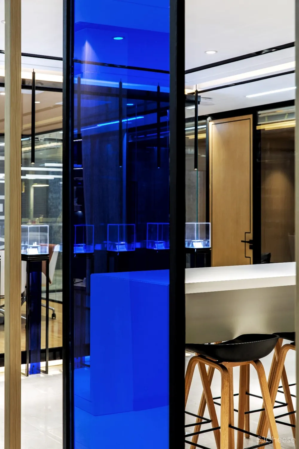 晨升SPATIAL DESIGN-黑白无色-----------引“木”