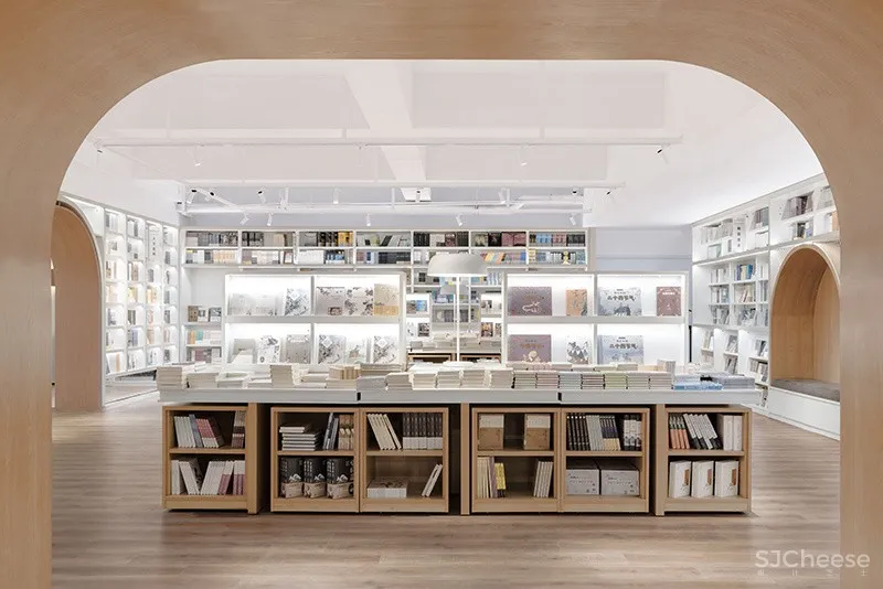 Fly Page丨飞行的书本,展开书店与城市的对话