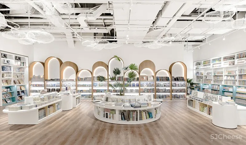 Fly Page丨飞行的书本,展开书店与城市的对话