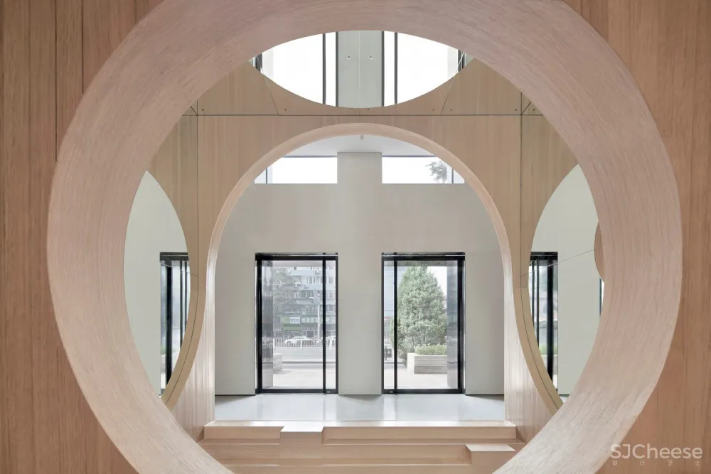 鸿坤艺术活动中心 / 槃达建筑