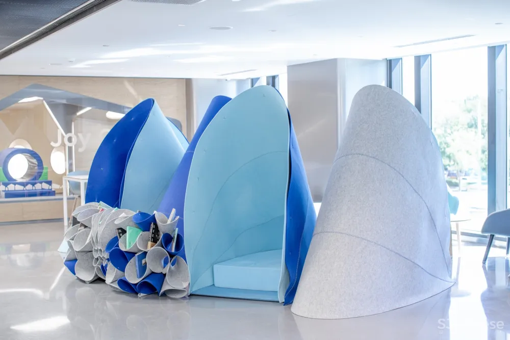 深海无眠——NIO house “不打烊心情图书馆” odd设计事务所