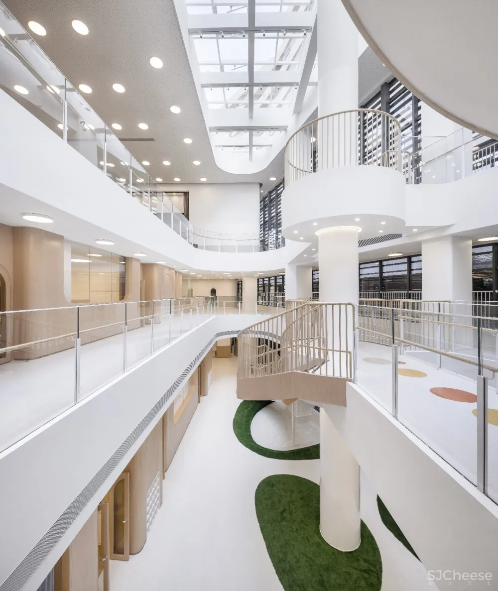 首发 | 树林漫步,心蒙 . 蒙特梭利幼儿园 / 立木设计研究室